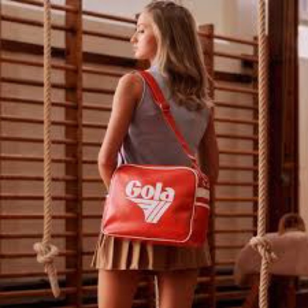 iconic Gola Redford Messenger Bag - Picture 8 of 9